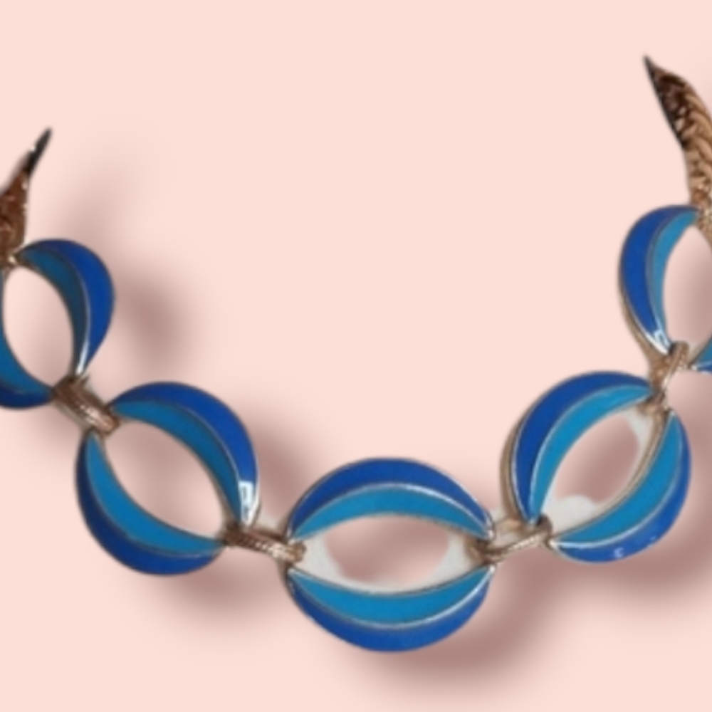 Vintage Mid Century Blue Enamel Goldtone Trim Statement Necklace - Picture 13 of 13